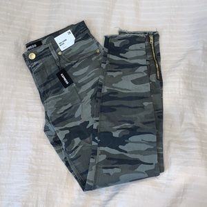NWT Express Camo Mid-Rise Jeans